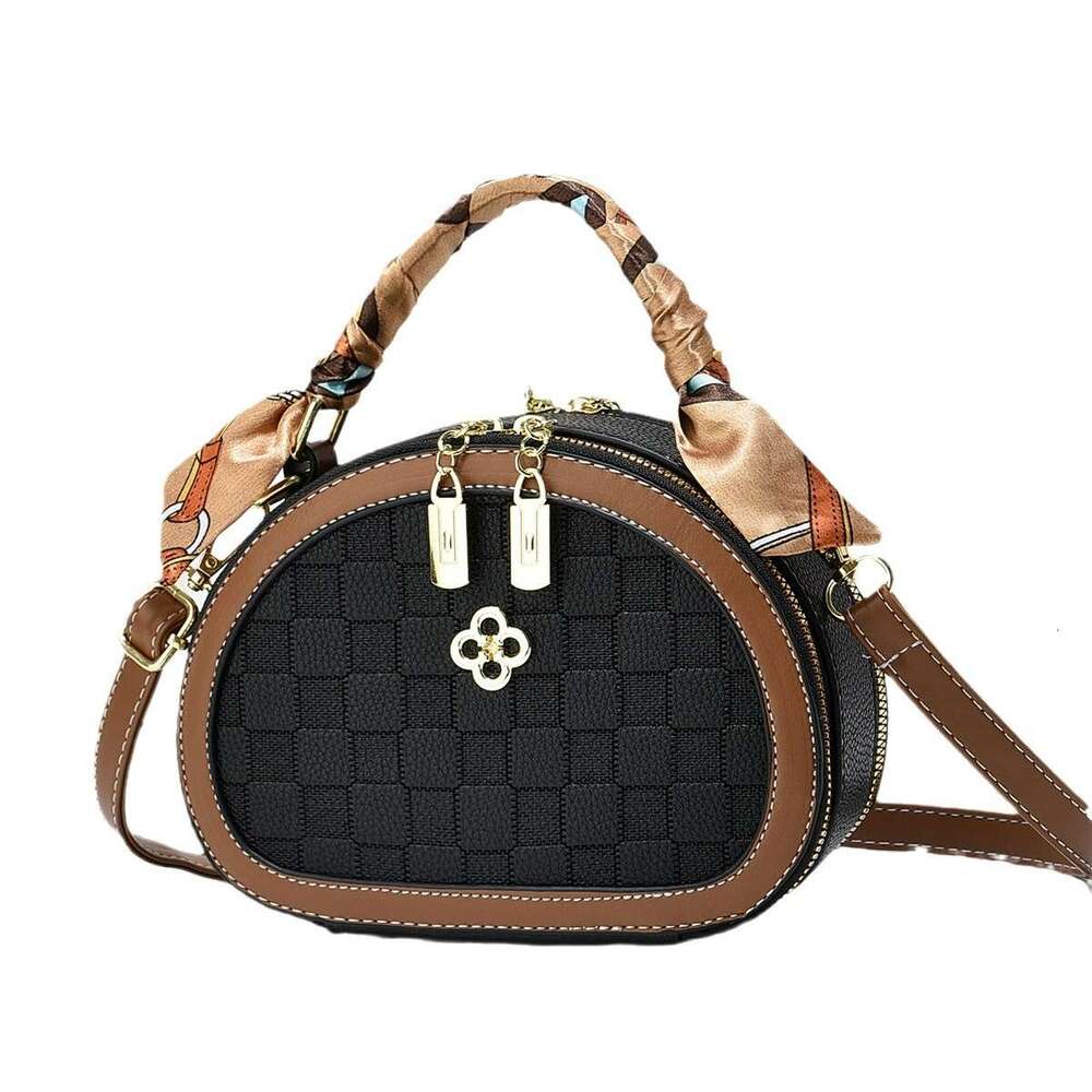 Taizhou cute and fresh mini women s fashionable shoulder handbag crossbody bag bags