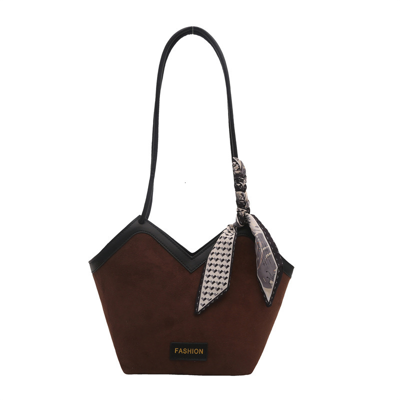 Fashion frosted large capacity for women 2025 new trend shoulder commuting leisure tote bag