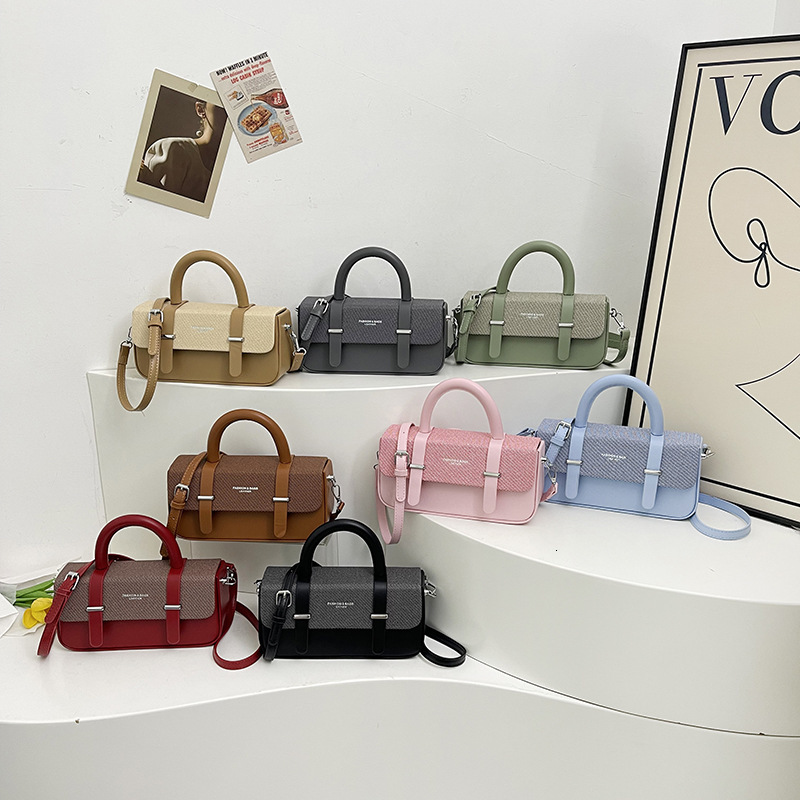 2024 new box trend versatile shoulder niche design splicing crossbody handbag small square bag for women