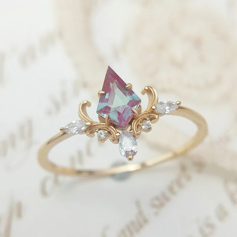 LAMOON Vintage Court Bijou Crown Ring For Women Alexandrite Ring 925 Sterling Silver Gold Plated Fine Jewelry Accessories 250517