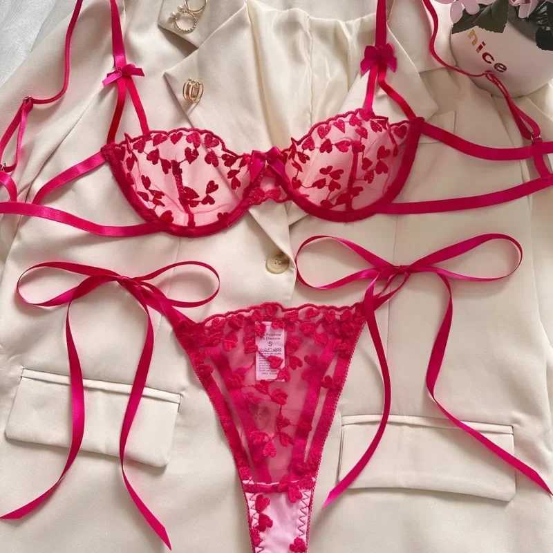 Piece Set Love Embroidered Sexy Underwear Suit for Women Mesh Patchwork See-Through with Steel Ring Sexy Lingerie New R250520