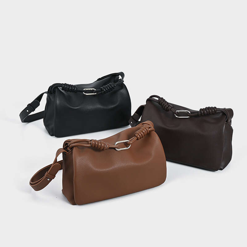 Women's Bags Designer Autumn/Winter New Knitted Soft Leather Tote Women's Single Shoulder Crossbody Commuting Lazy Style Large Capacity Clou
