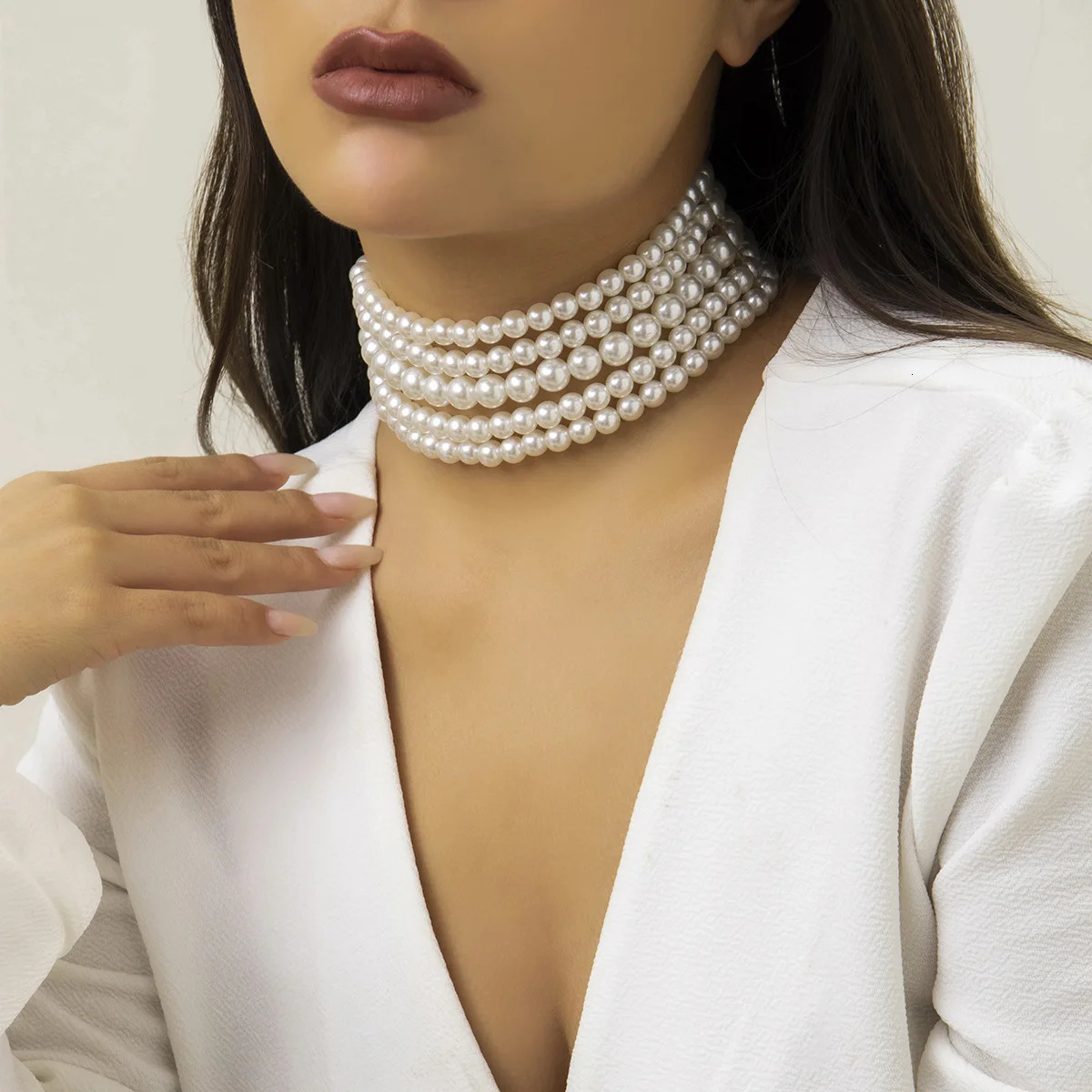 Vintage Pearl Multi-Layer Necklace Oval Beasds Choker Elegant Collar for Womens Chain Jewelry Accessories Party Gift 250520