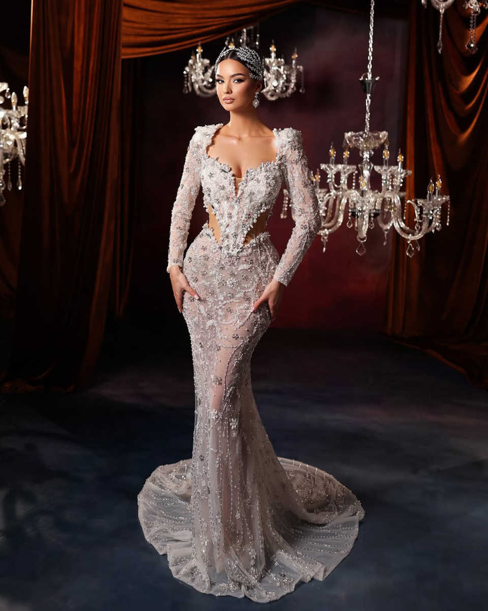 Gorgeous Mermaid Wedding Dress Sweetheart Neck Long Sleeves Bridal Gowns Pearls Crystal Sweep Train Dresses Custom Made vestidos de novia