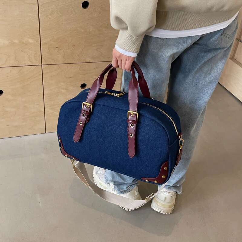 Denim for women with large capacity, 2024 new leisure crossbody lage bag, high-end short distance travel bag