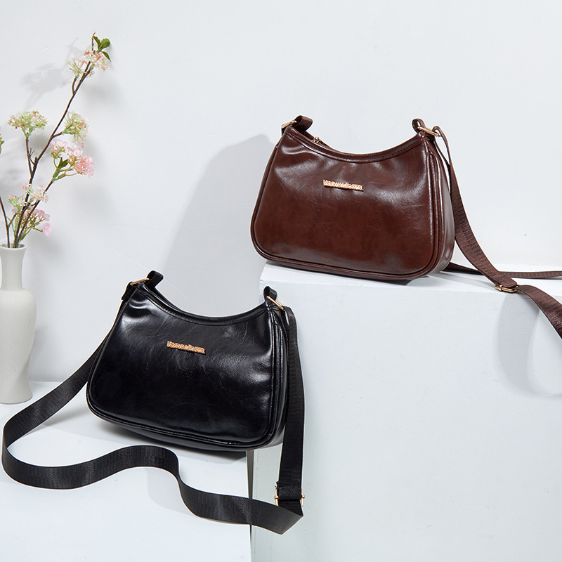 2025 Korean Edition Shoulder VR New Phone Women's Hobo Underarm Bag