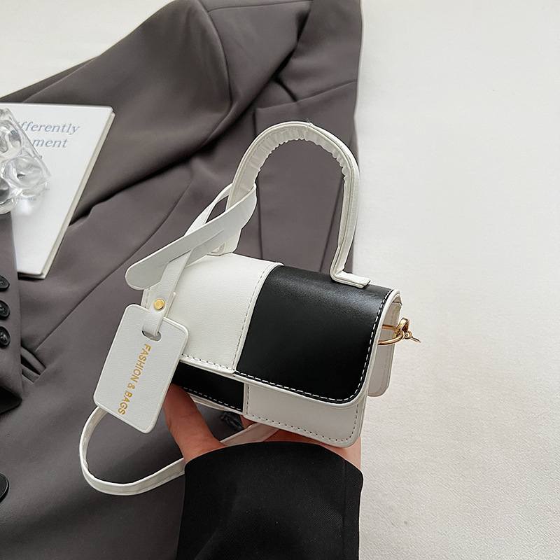Free Delivery Designer Bag This Year's Popular Fashion Splicing Texture Hand 2025 Summer Commuting Stylish Single Shoulder Crossbody Small Square