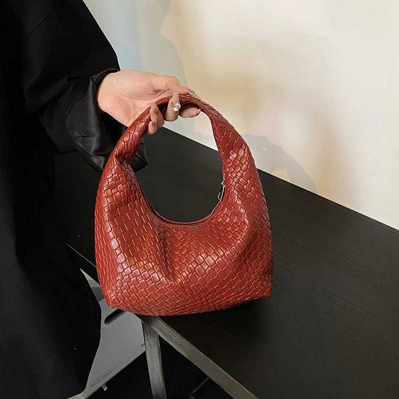 Women Classic Fashion Woven Embossed Hobo Soft PU Leather Small Top-handle Shoulder Bag Casual Daily Handbags M250520