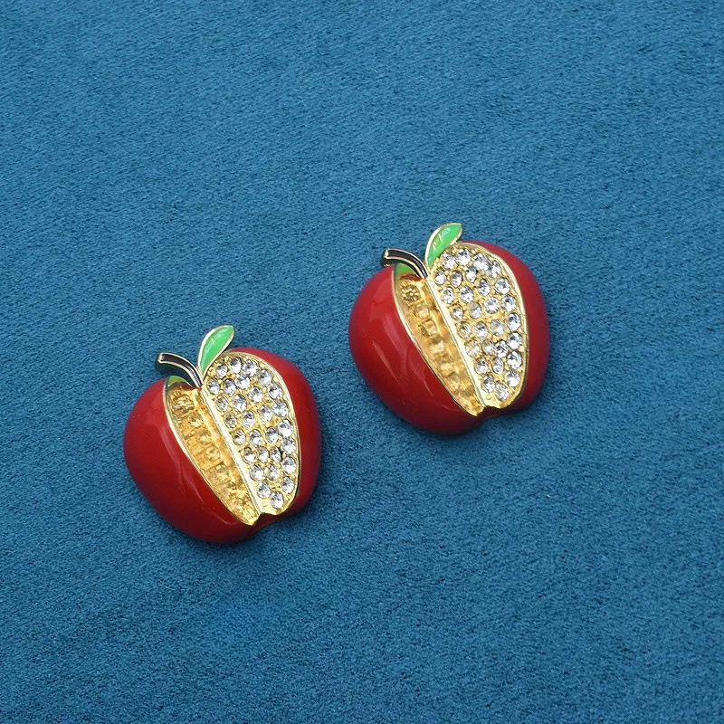 Middle Vintage French Style Retro Rhinestone Paved Red Enamel Craft Apple Stud Earrings for Women Gifts for Girls Cute Ear Rings 250517