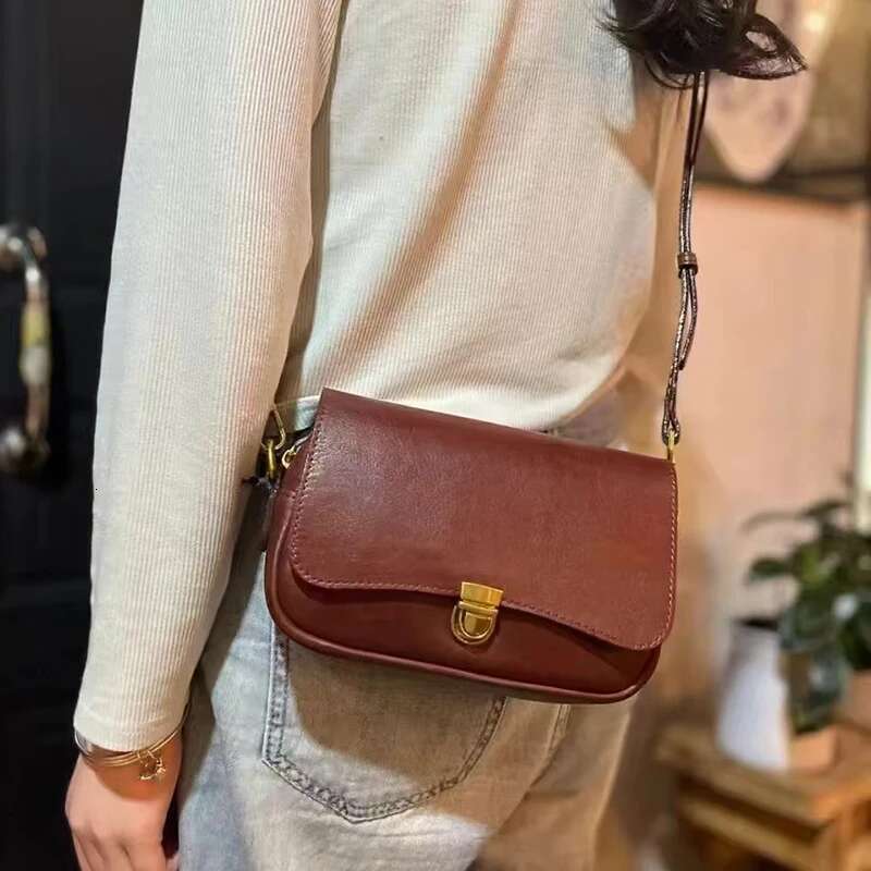 Lady Shoulder Bags Women Crossbody Bag Retro Oiled Waxed Cowhide Genuine Leather Small Size Square Trend 2024 Phone