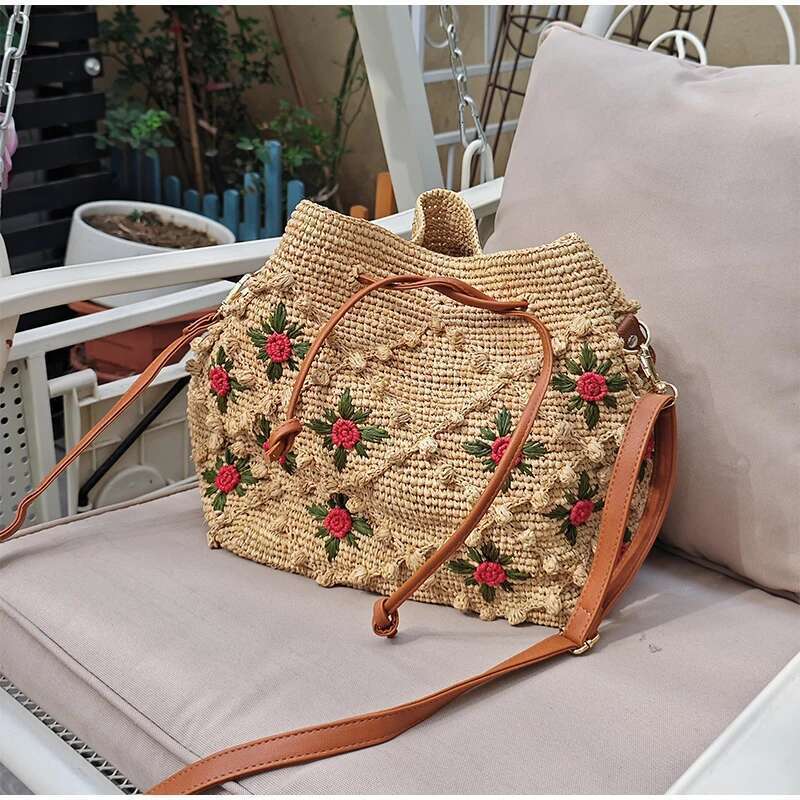 High Quality Raffia 3D Rose Handbag Hand-Woven Hook Flower Brand Retro Exquisite Straw Travel Vacation Beach Bag