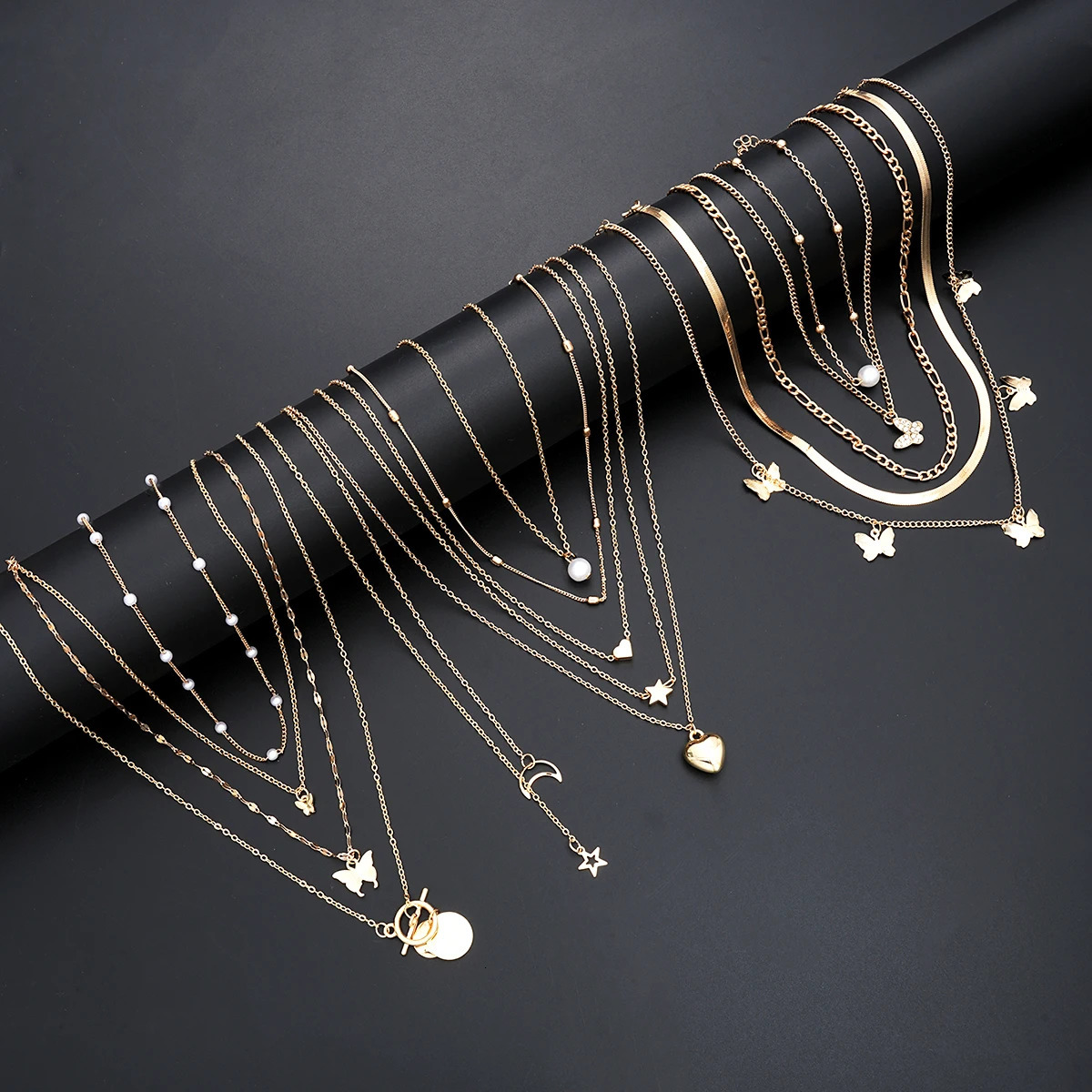 Simple Stackable Necklaces Set for Women Fashion Butterfly Heart Star Pearl Moon Pendant Necklaces Boho Jewelry Gifts 2025 250520