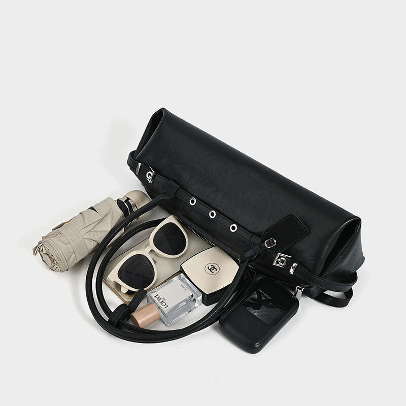 Women's Bags Designer Sausage Korean Version High-End Commuting Baguette For Women New Niche Large Capacity Hand-Held Shoulder Bag
