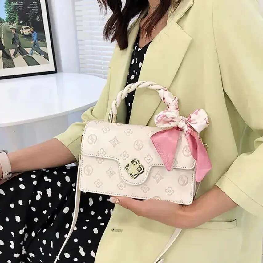 Designer tote Bags Women Lady Shoulder Bag New Design Fashion Trendy Print Free shipping