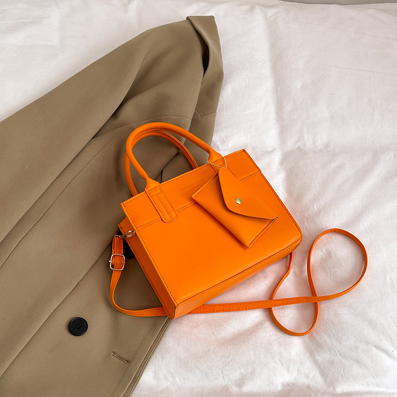 Free Delivery Designer Bag End Niche Hand For Women's Spring And Summer 2025 New Fashion Versatile Crossbody Hand Held Small Square Luxury Bag