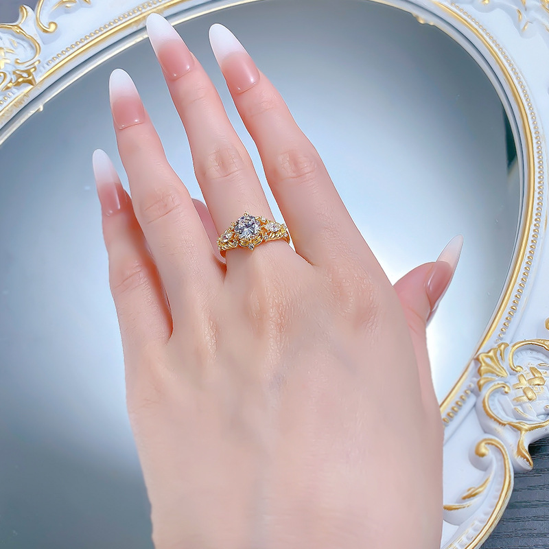 Elegant S925 Sterling Silver Oval Shape Cubic Zirconia Ring with Gold-Plated Detailing, Perfect for Engagements and Special Occasions.