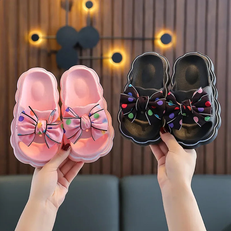 Children Slippers Girls Wearing Soft Soled Slippers Outside Cute Bow Anti Slip Bathroom Slippers Contrast Color Kid Slippers 250514