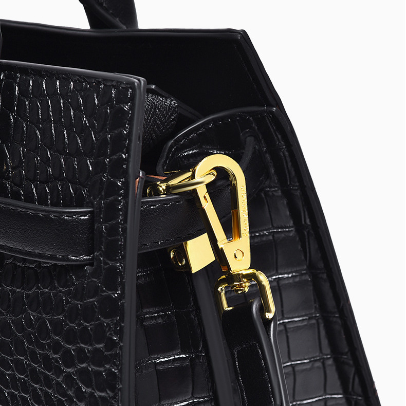 Free Shipping Designer Bag Women's Handbag Trendy And Fashionable Crocodile Pattern Shoulder Bag Hot Selling Large Capacity Commuting Bag High-qu