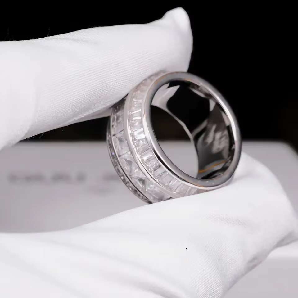 Flawless Jewelry Hip Hop Rings VVS D Color Moissanite Stone Custom Silver Iced Out Ring for Gold Color Luxury Men Ring