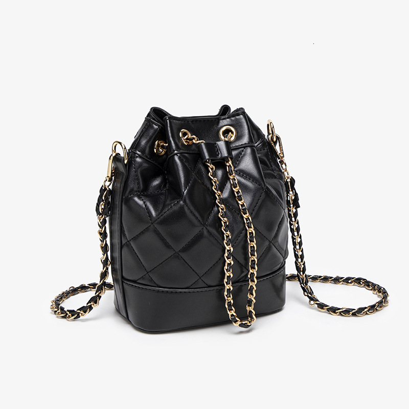 New backpack diamond grid chain diagonal cross Korean version light luxury fashion bucket shaped women's bag popular casual designer trendy cross