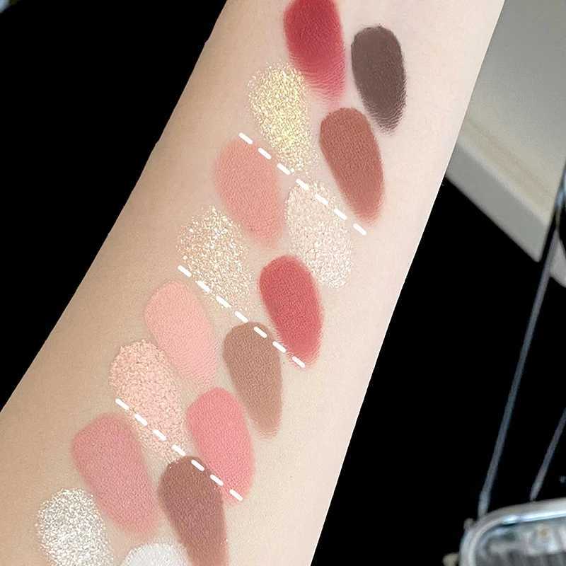 16 Color Eyeshadow Makeup Palette Glitter Matte Pearlescent Red Pink Brown Eye Shadow Plate Sequins Nude Earth Color Eye PigmentXJ250520