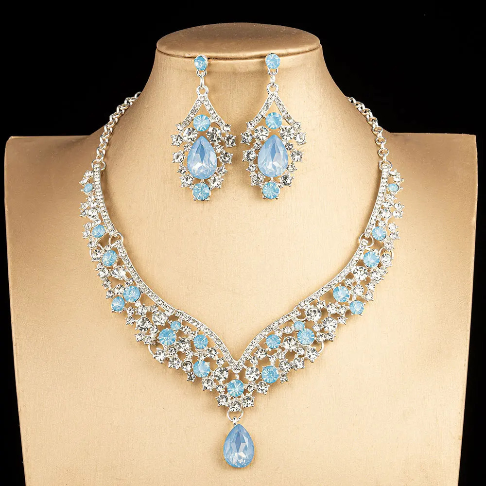 KMVEXO Crystal Opal Choker Necklace Earrings Set Rhinestone Bridal Jewelry Sets for Bride Wedding Party Costume Bijoux 250520