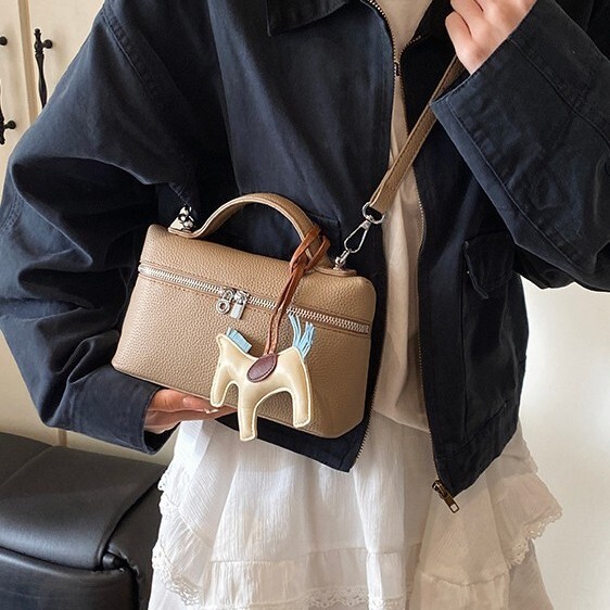 2025 New Handheld for Women Simple and Fashionable Small Square Bag Versatile Crossbody Bag