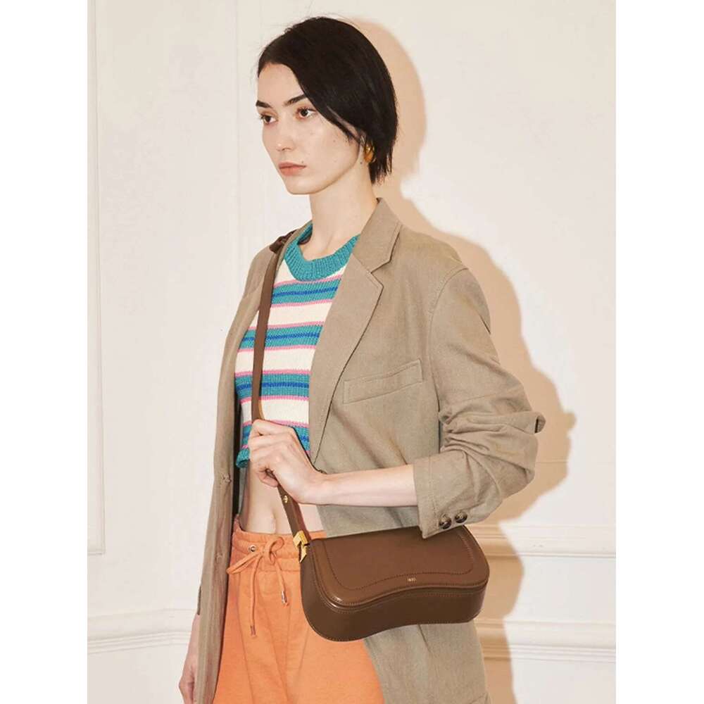 Elegant Fashionable One Shoulder Diagonal Cross Bag For Gift Giving, Casual And Versatile Commuting, Portable Pudding Armpit