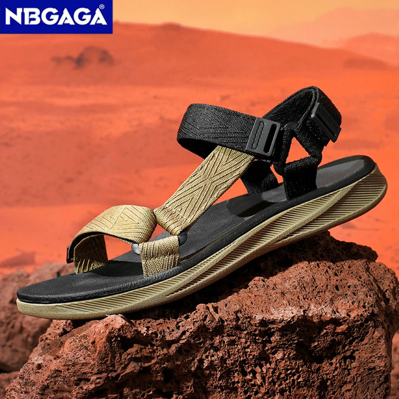 Classic Black Men Sport Sandals Summer Leisure Beach Holiday Sandals Outdoor Antiskid Breathable Flat Sandals Shoes 250515