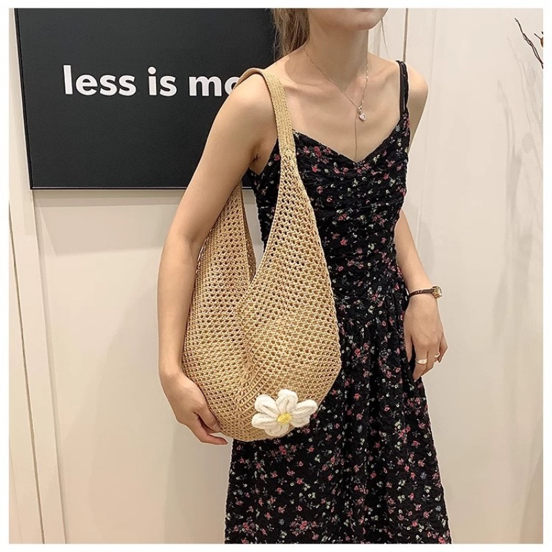 designer bag Summer women's new shoulder large capacity tote beach vacation straw woven loose fit bag
