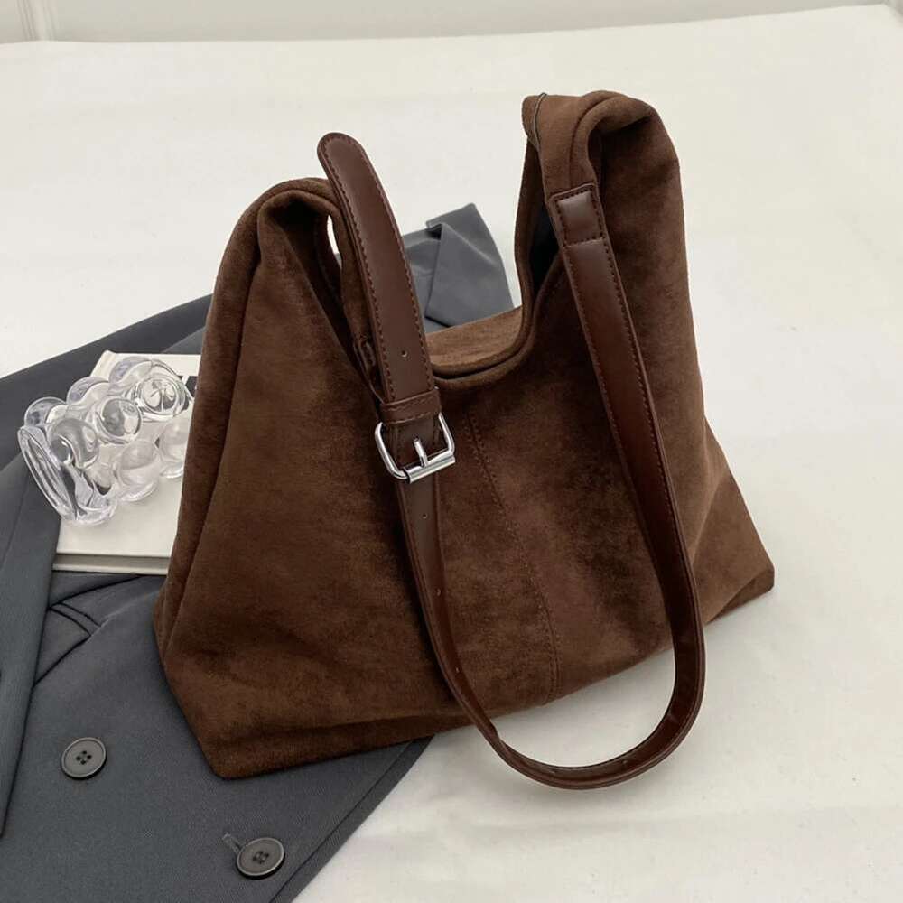 Vintage Women's Suede Shoulder Simple Tote Large Capacity Stylish Commuting Bag Solid Color Hasp Closure Handbag
