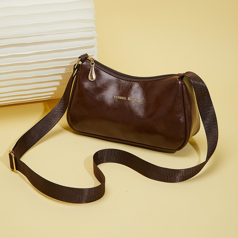 2025 Korean version shoulder VR new phone large capacity female hobo armpit bag