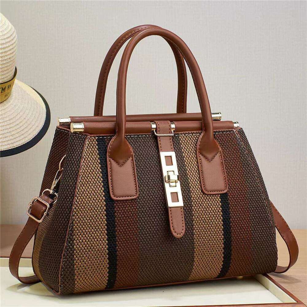 Women s high end classic large capacity handbags shoulder bags trendy women