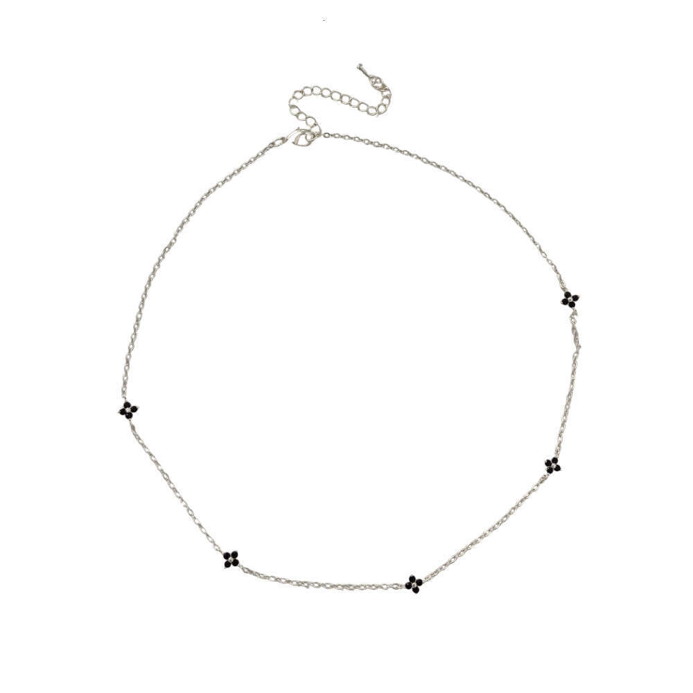 Designer necklaceS Gold Plated Clover Classic Bracelet for Women Bangle Stainless Steel Designer Cuff Jewelry Woman Party Gift