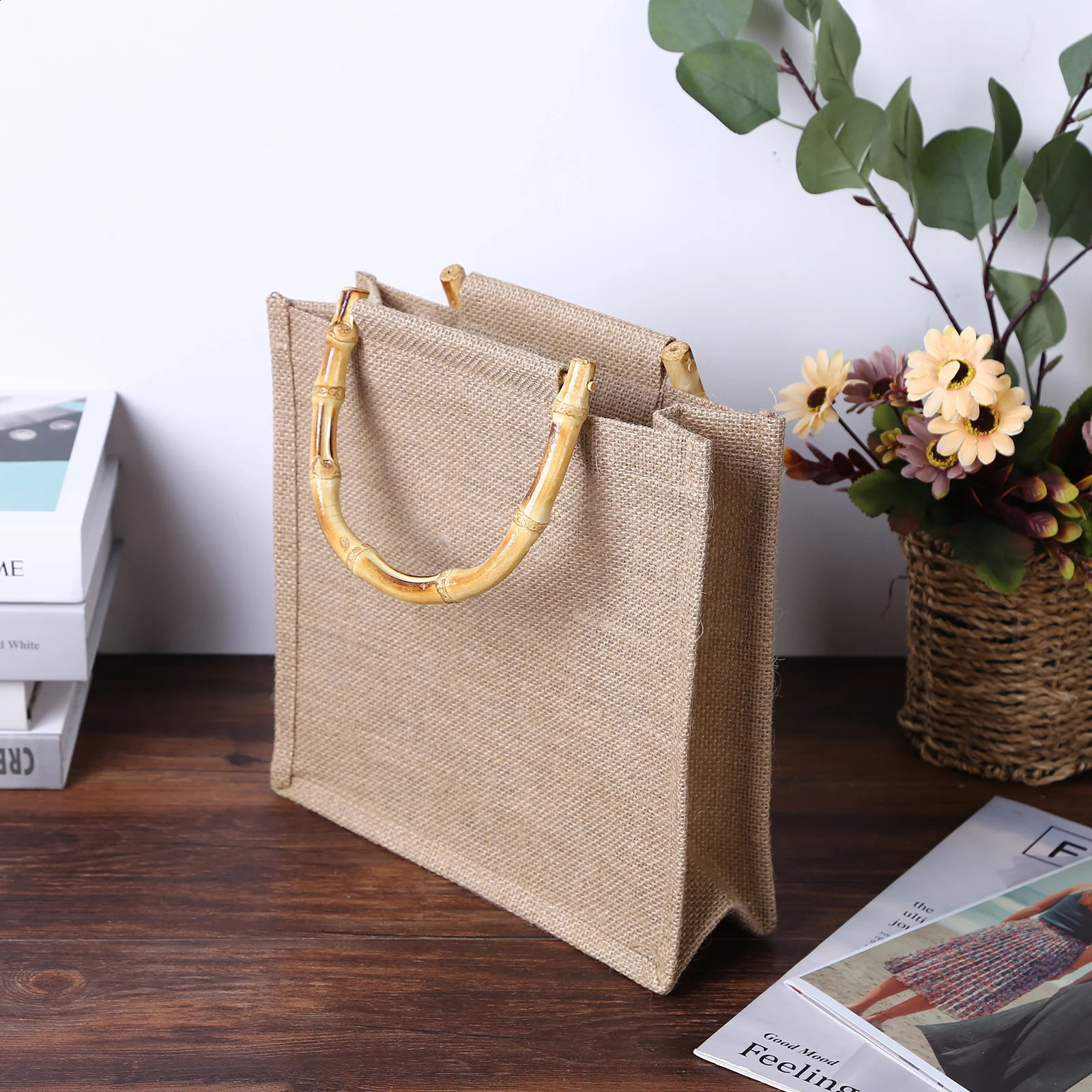 Women Burlap Jute Tote Bag Retro Beach Handbag Bamboo Handle Linen Beach Shoulder Top Handle Bag Fashion Reusable Shopping Bags 250516