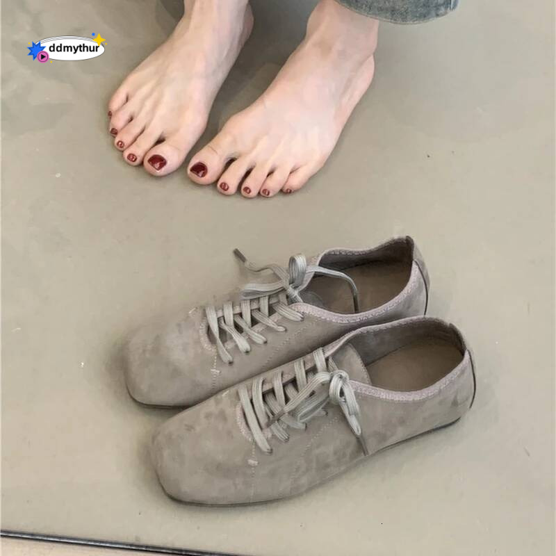 Women's Flat 2025 New Square Toe Vintage Lace-up Female Shoes Large Size Loafers For Women ddmythur