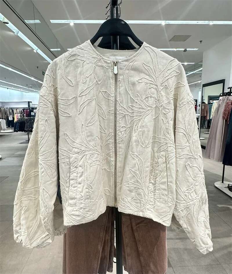 Women's New Summer 2025 White Long Sleeve Jacket Thick Rope Embroidery Design Casual Fashion Personality Versatile