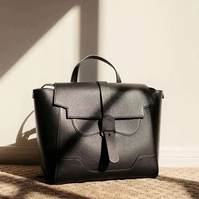 2024 New European Style Nichedesign Women's Crossbody Dual Shoulder Multi-Functional Commuter Bag Motorcycle Equipment Acces