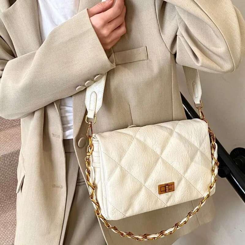 Small Square Winter New Trend Versatile Shoulder High-End Casual Women's Bag