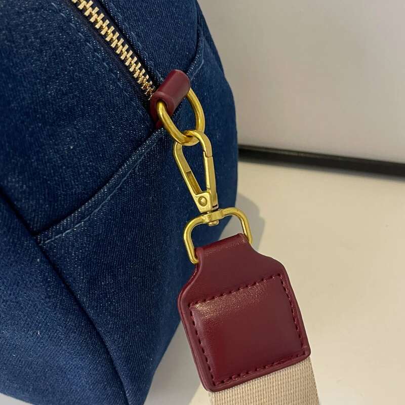 Denim for women with large capacity, 2024 new leisure crossbody lage bag, high-end short distance travel bag