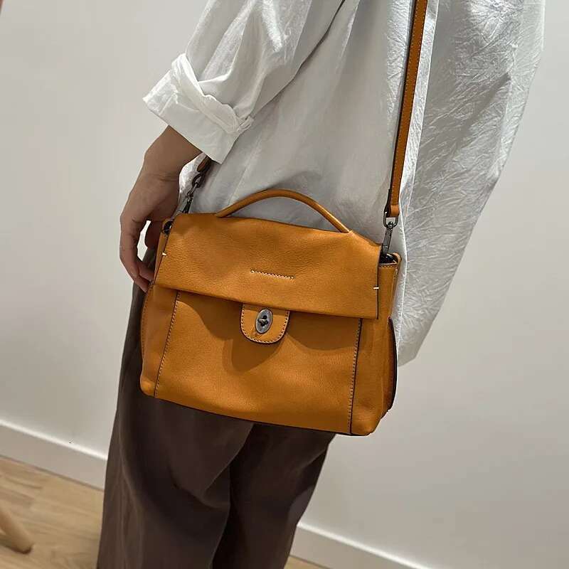 Johnature 2025 Autumn New Handmade Retro Genuine Leather Women's Bag Versatile Soft Cowhide Solid Color Shoulder Crossbody Bags