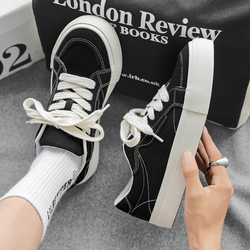 Designer casual shoes Hong Kong style 2023 new autumn canvas shoes men's red casual shoes Korean version student low cut couple trendy skateboard