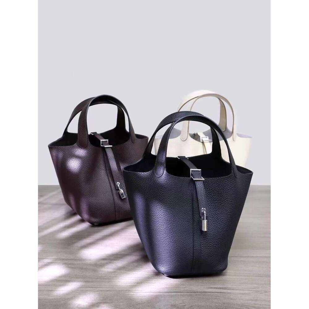 High quality vegetable basket TC top layer cowhide new model large capacity leather bucket hand held commuting bag for women