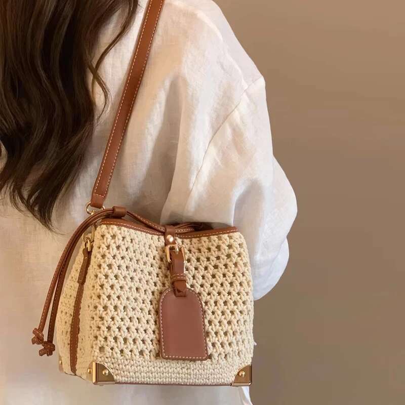 England Style Mini Bucket Bags For Women Designer Handbag Purses 2024 New In Polyester Rope Braided Hollow Cloth Shoulder