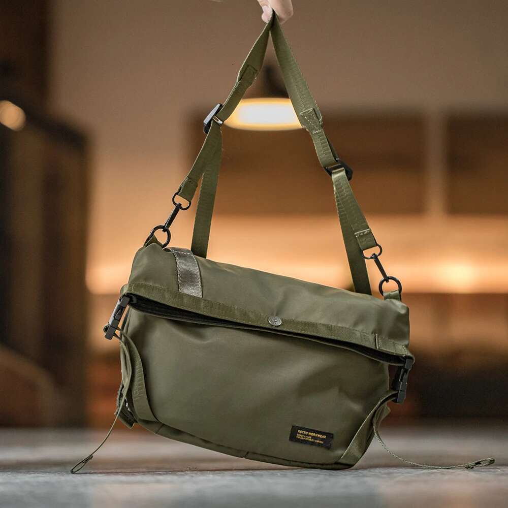 Maden Outdoor Style Cycling Functional Large Capacity Crossbody Multifunctional Shoulder Messenger Bag For Men' Daily