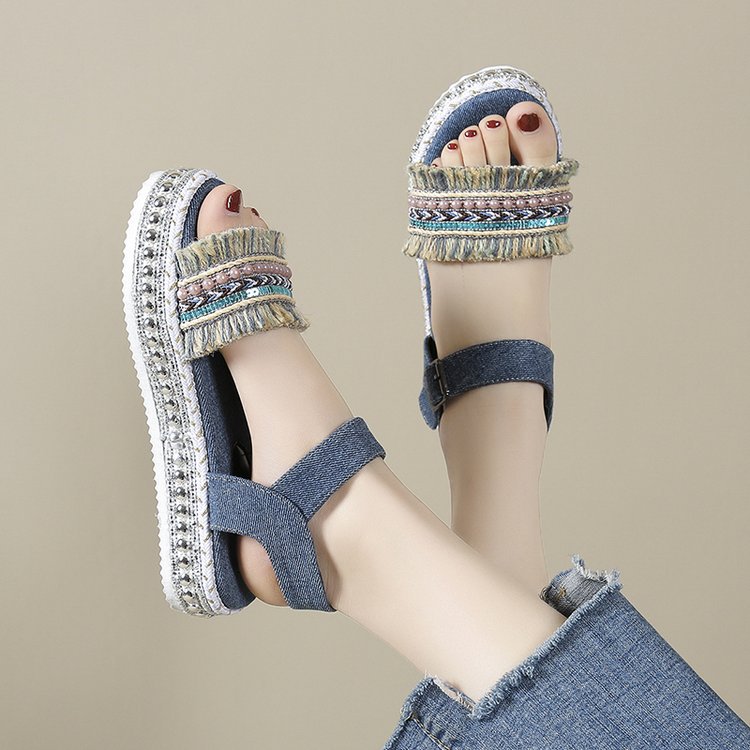 Free shipping. Designer ladies' 2025 summer new Bohemian-style sandals with thick soles, anti-slip and fashionable denim sandals