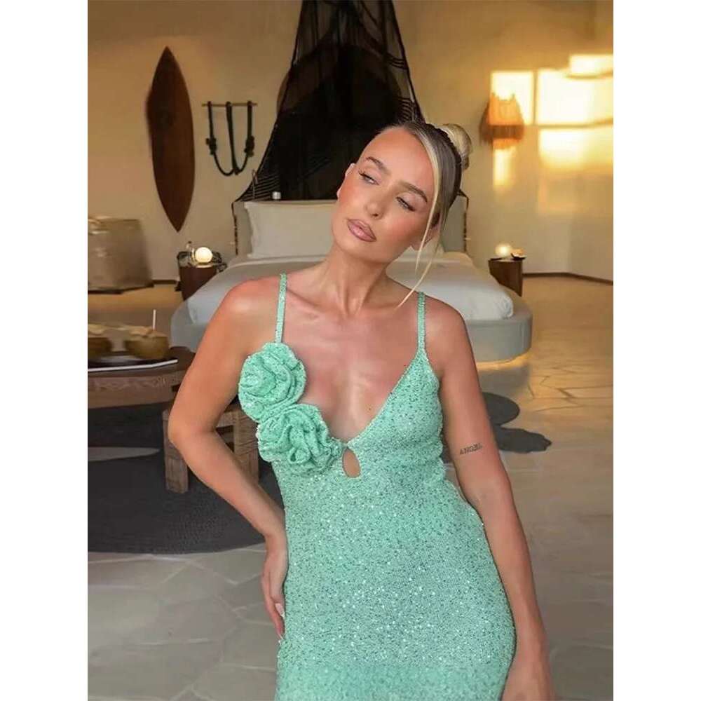 Sexy Sequin 3D Flower Long Beach Dress Women Retro Knitted V-Neck Sleeveless Glitter Sling Dresses Female Chic Holiday Vestidos Designer
