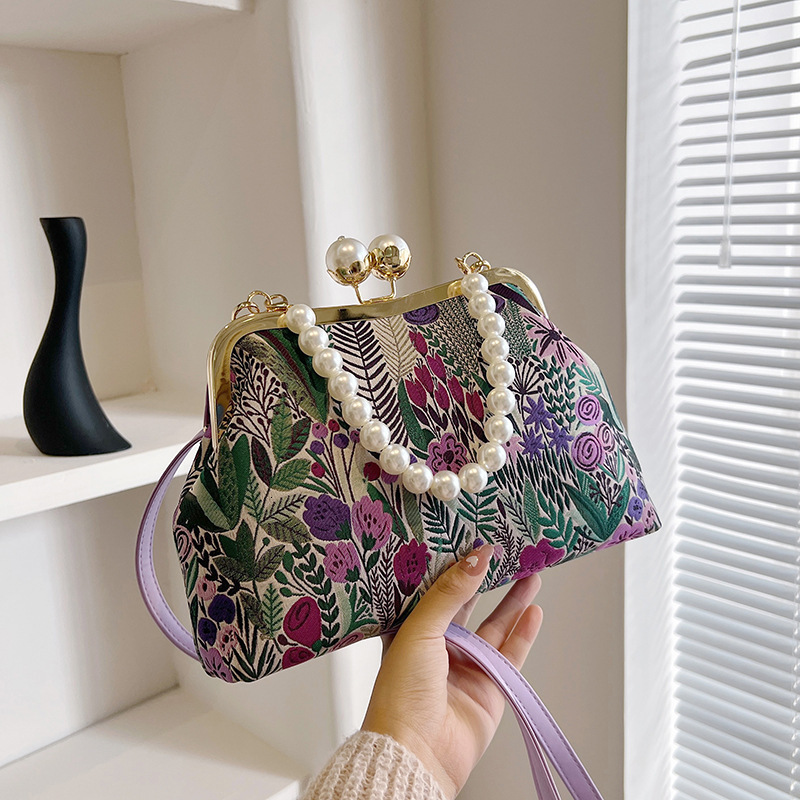 designer bag New clip Chinese style dinner hand-held one shoulder diagonal cross casual fashion bag embroidered flower women's bag