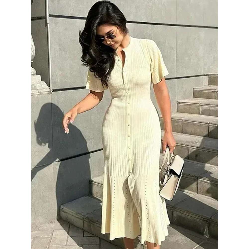 Knit Solid Women's Dress Short Sleeve O Neck Lady Dresses 2025 Elegant Summer Single Breasted Hip Package High Waist Female Rube Designer