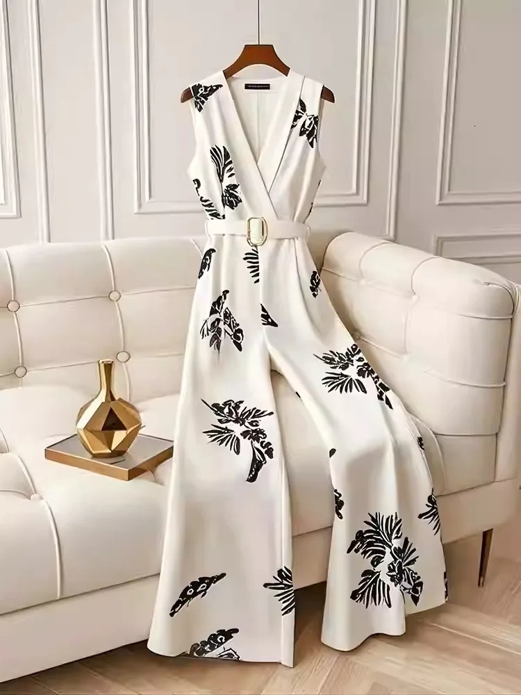 White Printed Jumpsuit For Women In Summer High-End Style Old-Fashioned Style Hanging And Elegant Pants 250520